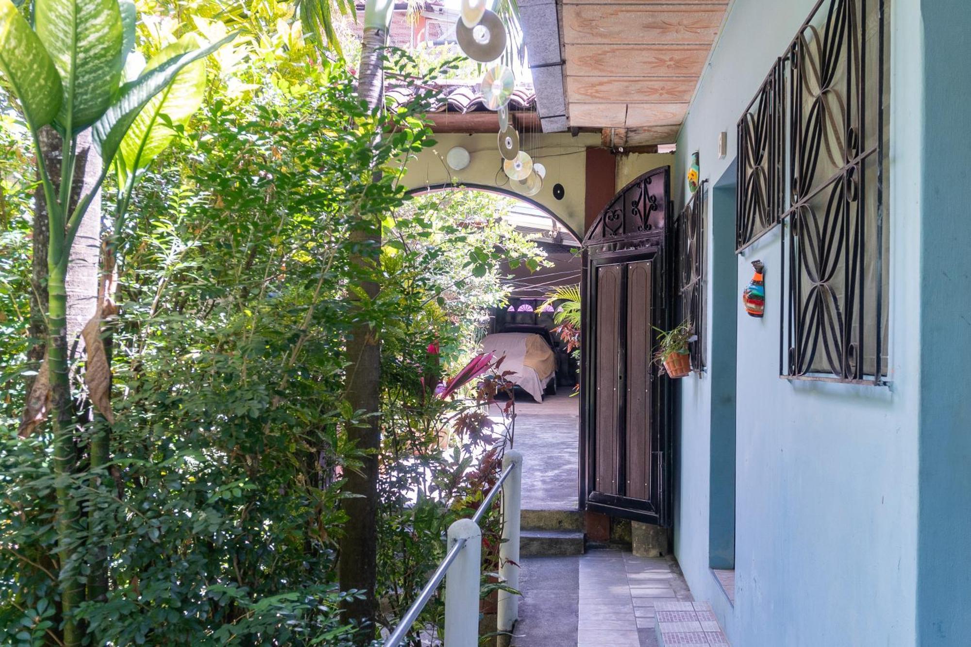 Hostal Delmy Suchitoto Eksteriør billede
